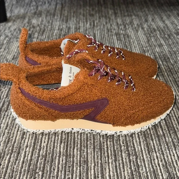 New Rag & Bone Retro Runners Sherpa Size 38 - Picture 3 of 8